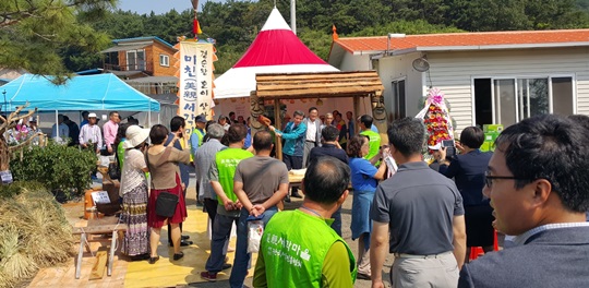 지난해 제석골 서각예술제 장면
