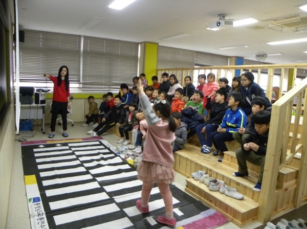 교통안전교육 실시 장면